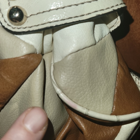 Guess Cream & Camel Patchwork Design Bag - Picture 8 of 14